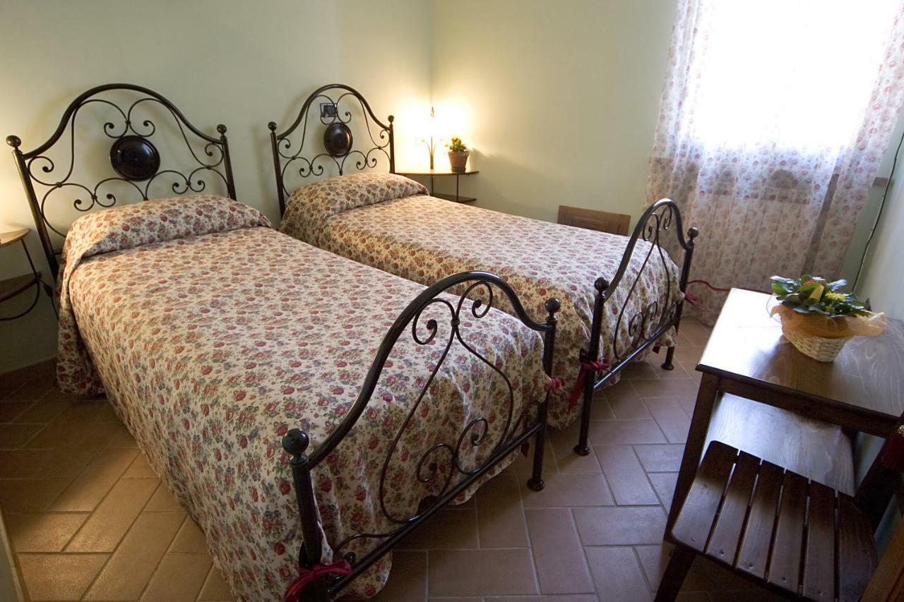Castel Ritaldi Angolo Del Gelsomino מראה חיצוני תמונה
