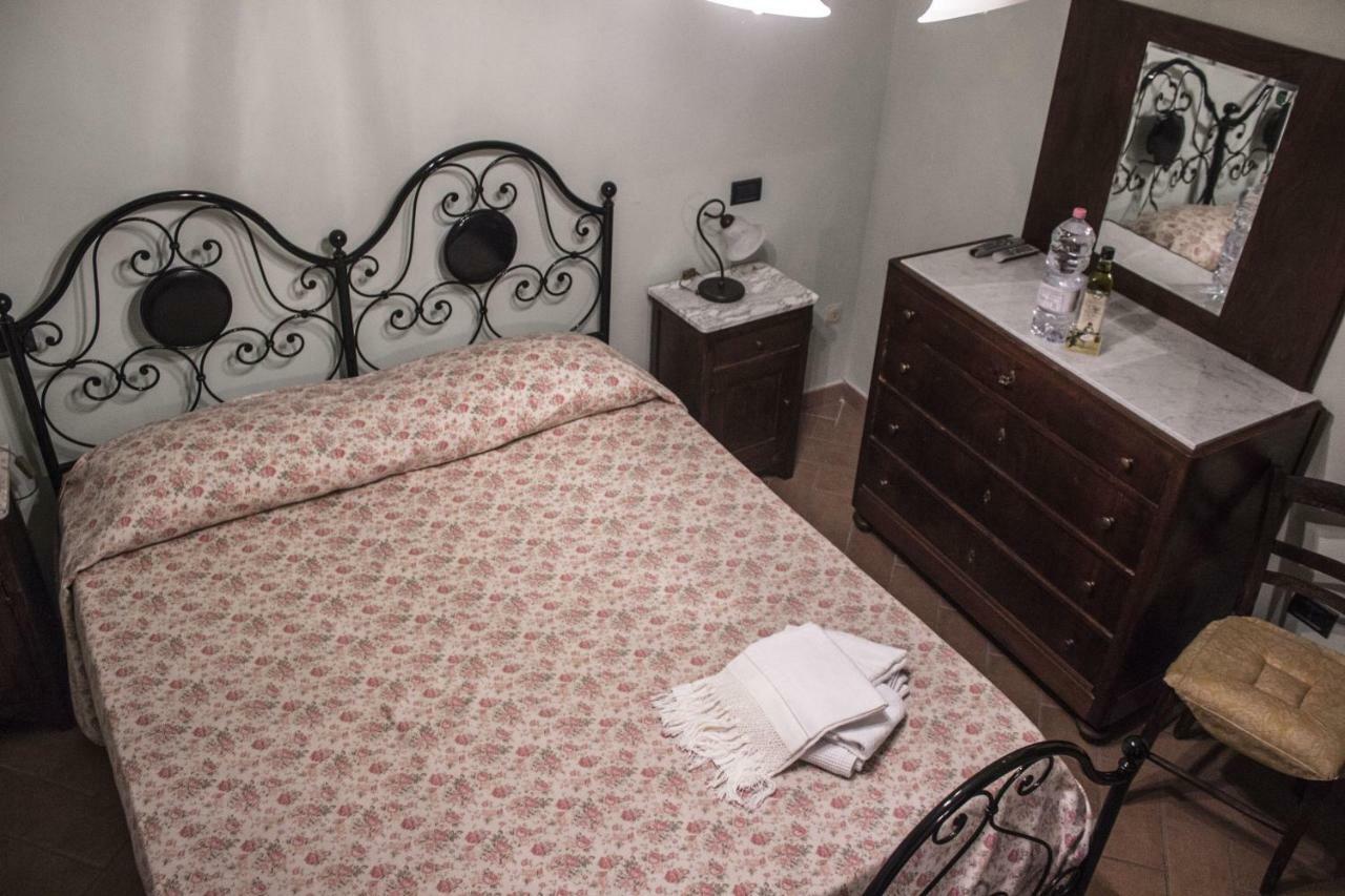 Castel Ritaldi Angolo Del Gelsomino מראה חיצוני תמונה